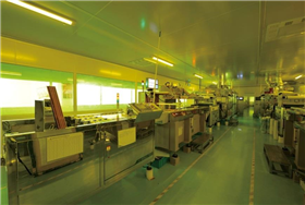 Full automatic resistance welding low pressure automatic spraying line